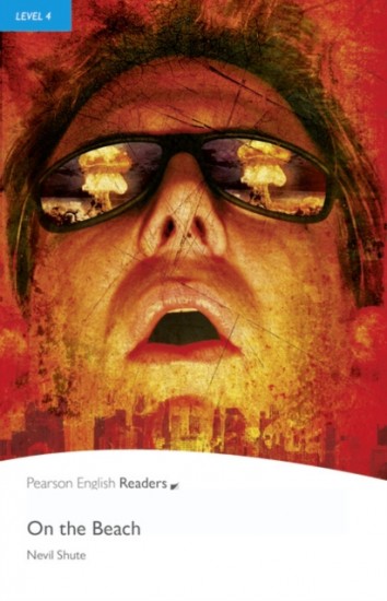Pearson English Readers 4 On the beach Book + MP3