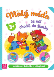 Malý méďa se učí chodit do školky